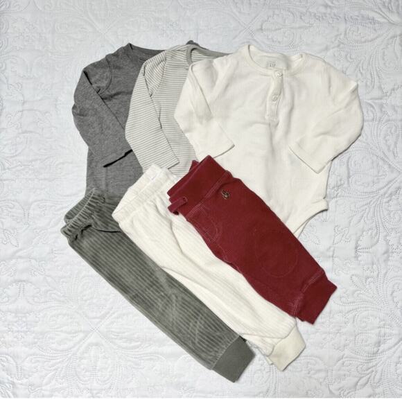 Gap Mix And Match 6 Piece Bundle Size 6-12m - Picture 2 of 10